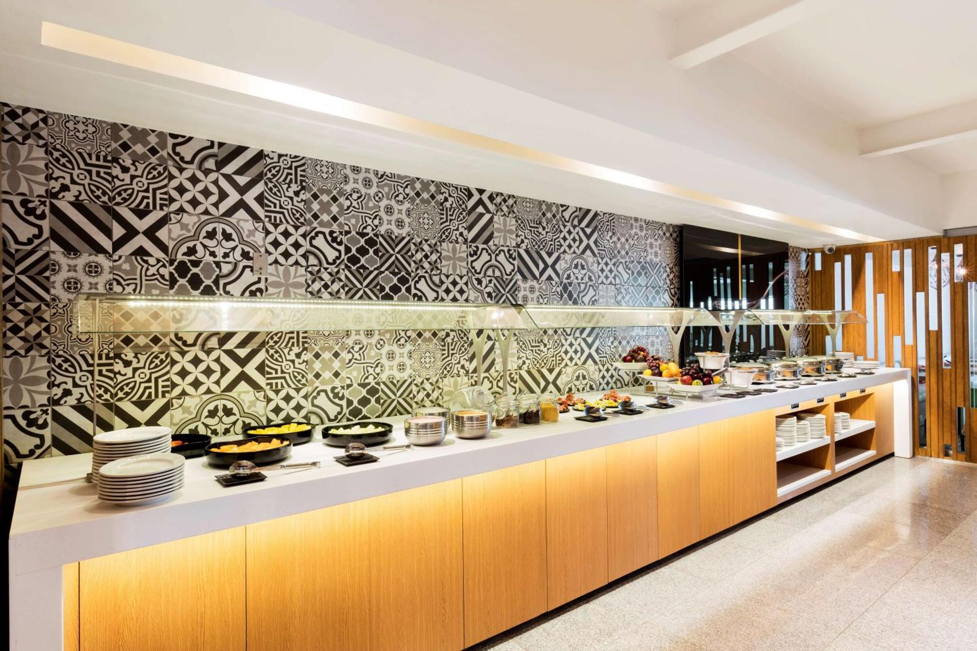 Hilton Garden Inn Mexico City Santa Fe Exterior photo